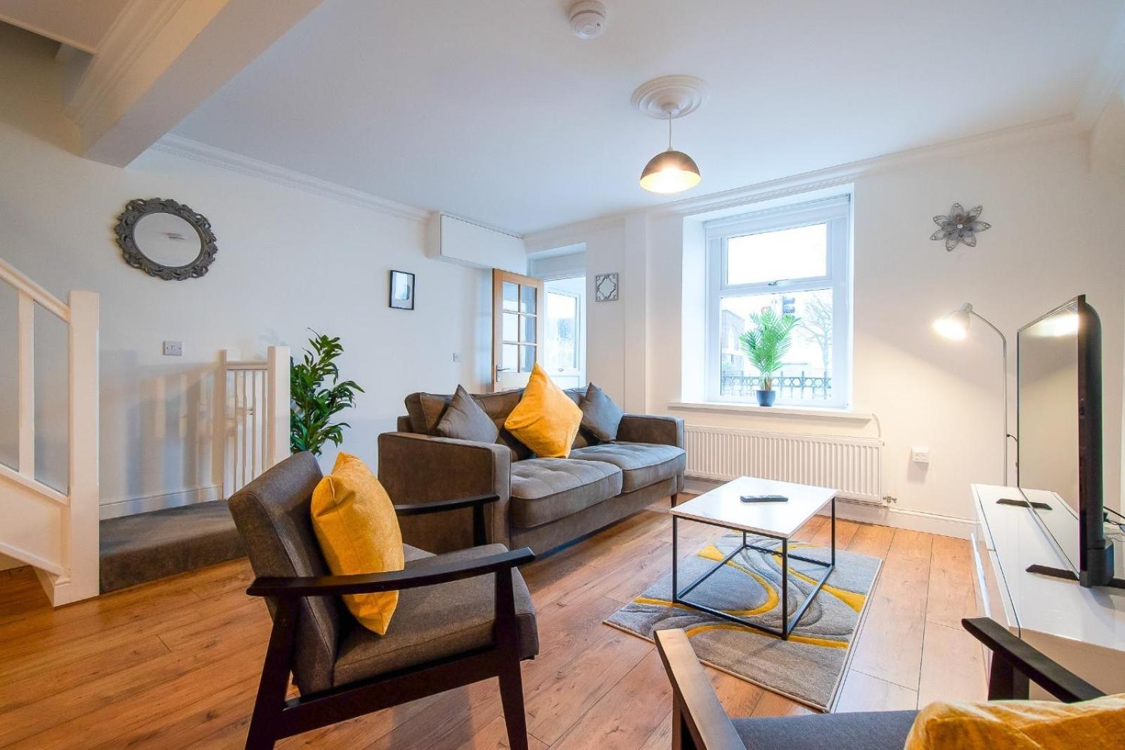 Casa One Hundred - A Beautiful 4 Bed House On The Beach Front Swansea Dış mekan fotoğraf