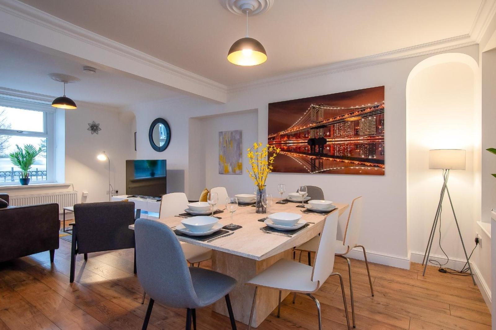 Casa One Hundred - A Beautiful 4 Bed House On The Beach Front Swansea Dış mekan fotoğraf