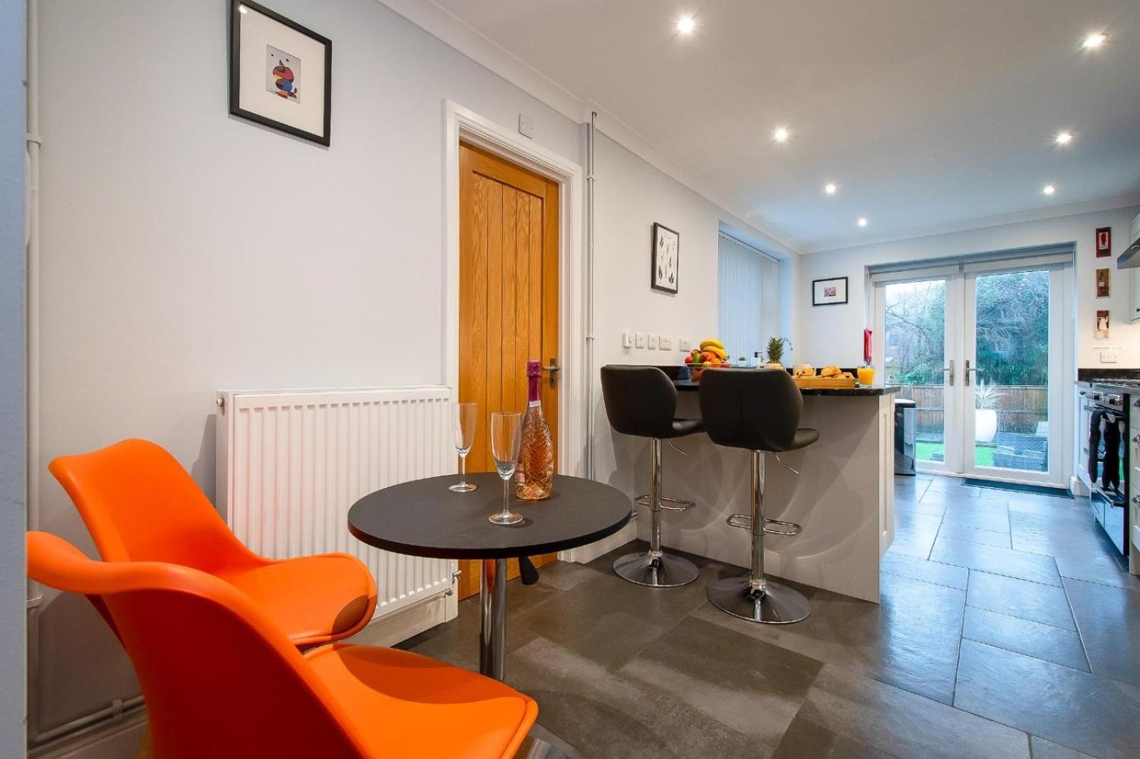 Casa One Hundred - A Beautiful 4 Bed House On The Beach Front Swansea Dış mekan fotoğraf