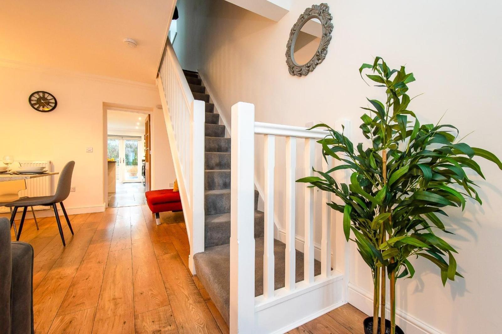 Casa One Hundred - A Beautiful 4 Bed House On The Beach Front Swansea Dış mekan fotoğraf
