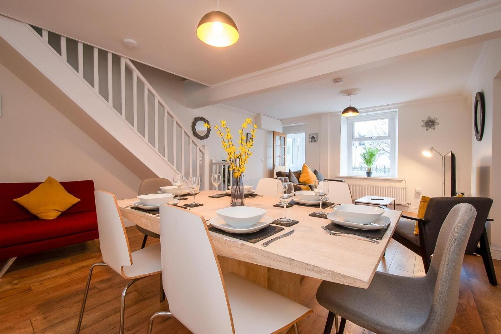 Casa One Hundred - A Beautiful 4 Bed House On The Beach Front Swansea Dış mekan fotoğraf