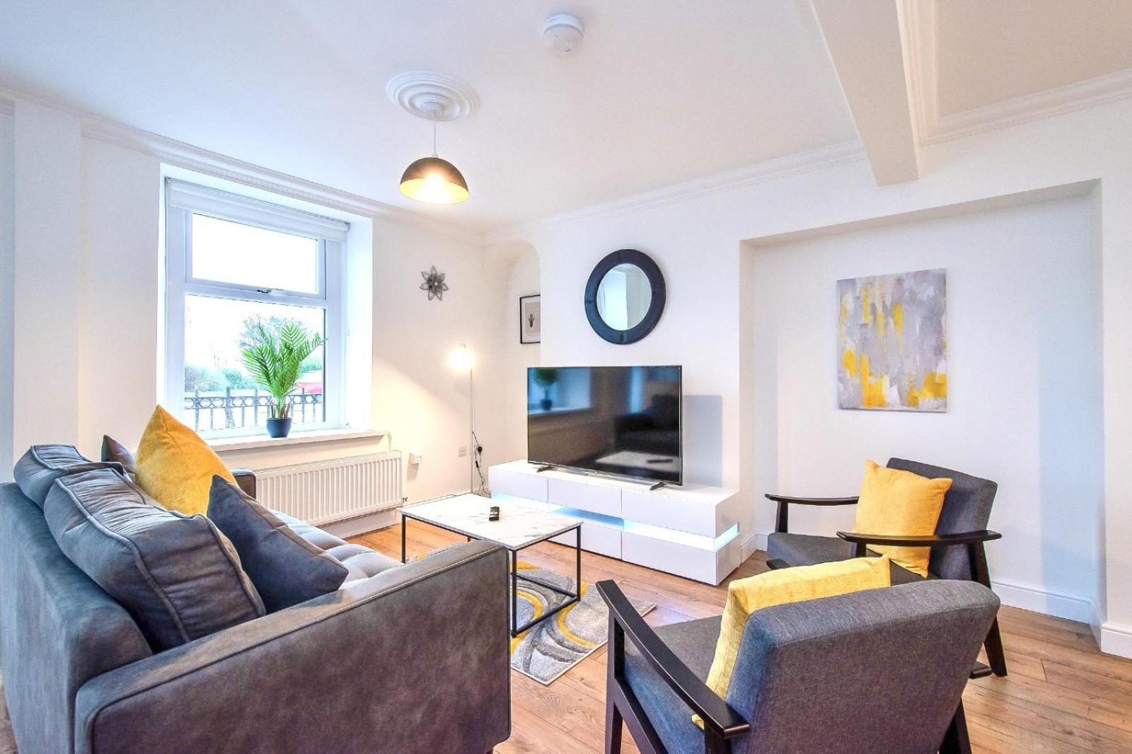 Casa One Hundred - A Beautiful 4 Bed House On The Beach Front Swansea Dış mekan fotoğraf